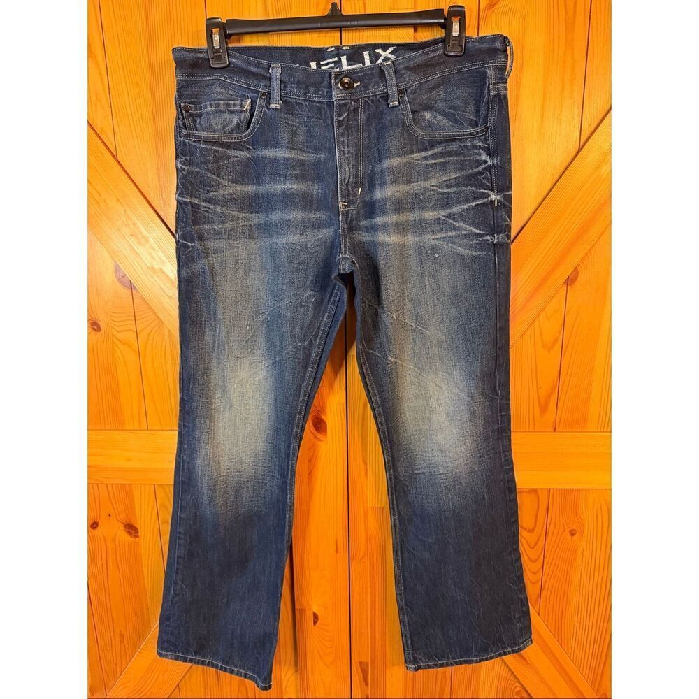 Helix Men’s Slim Boot Distressed Dark Wash Jeans Size 34x30 (6785)